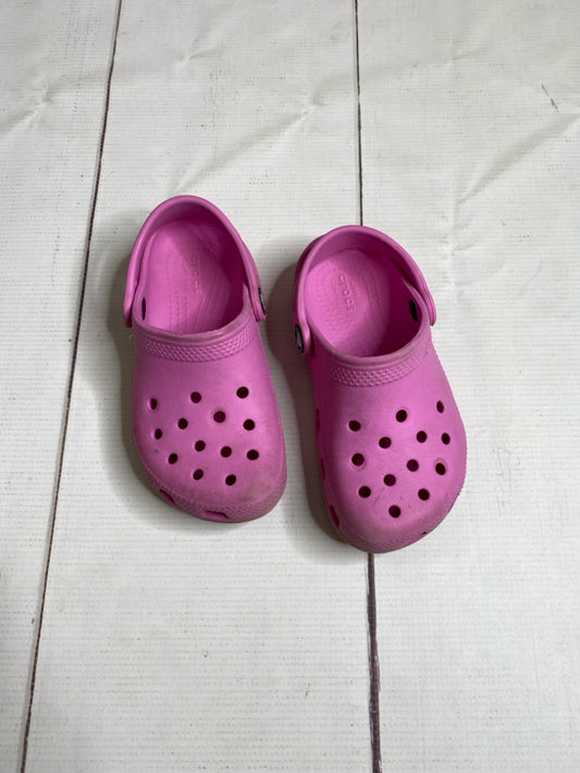 Crocs Size 10 Sandals