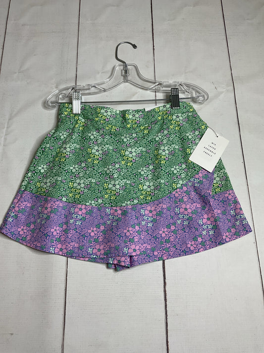 Free Assembly Size 7/8 Skort