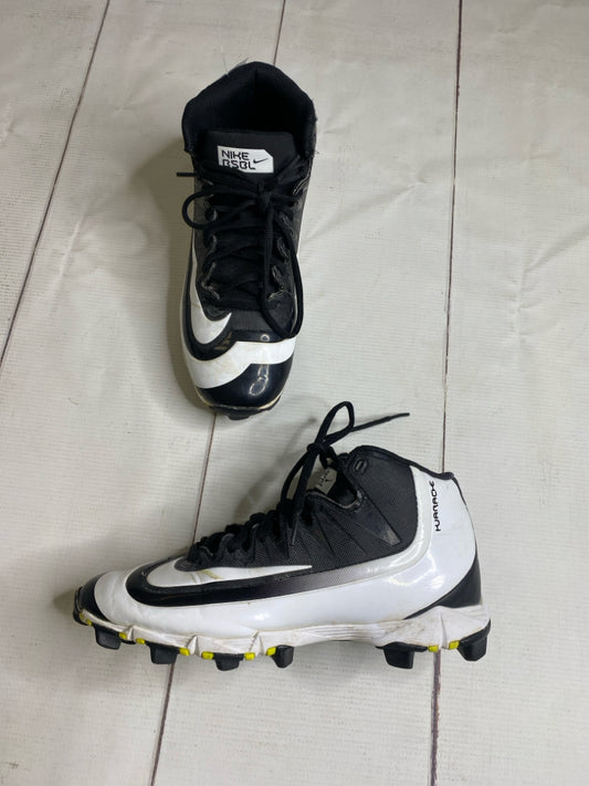 Nike Size 6.5 Baseball Cleats