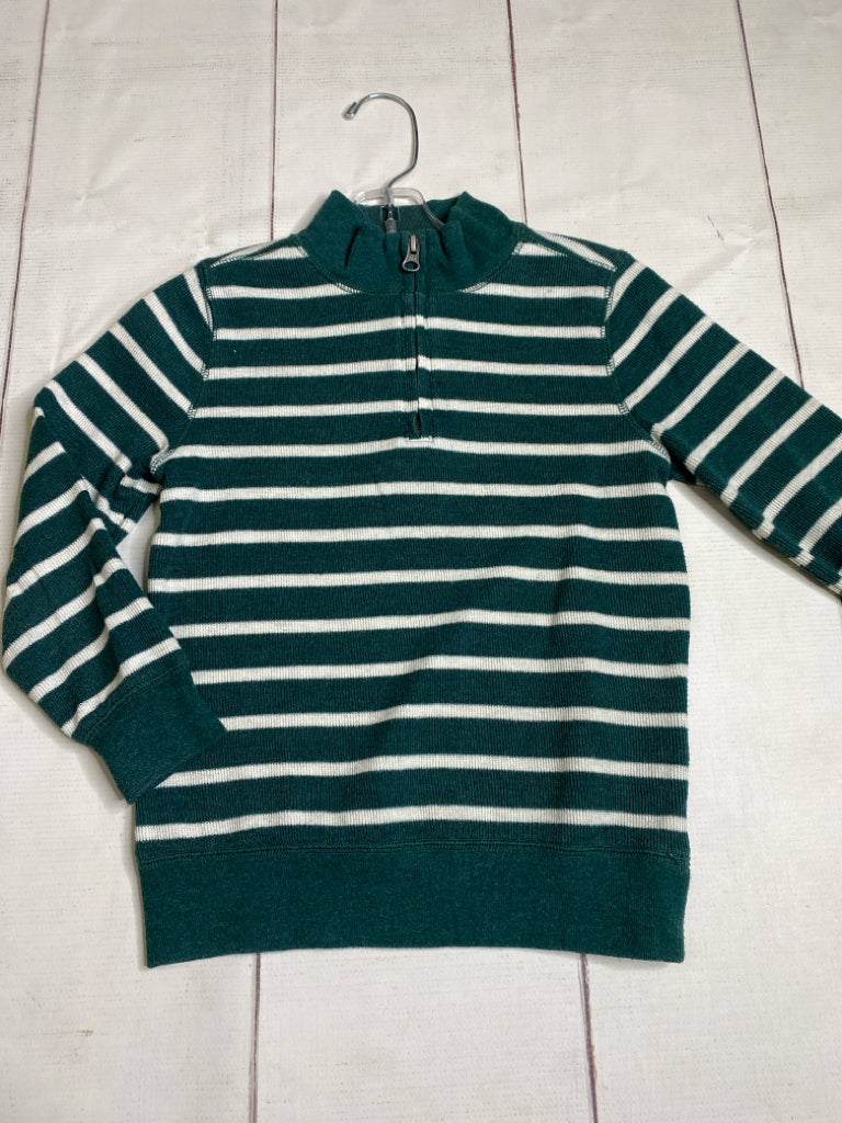 Old Navy Size 5 1/4 zip