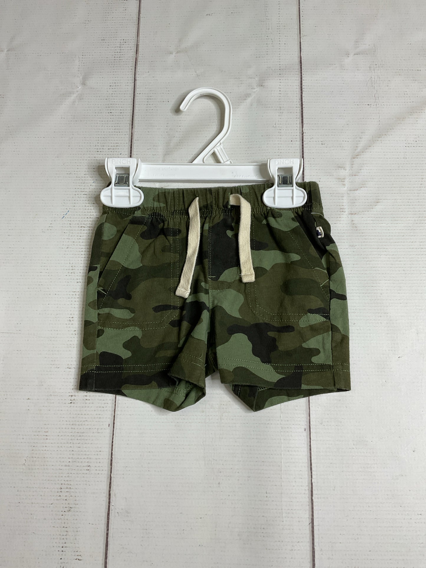 Gap Size 6/12M Shorts