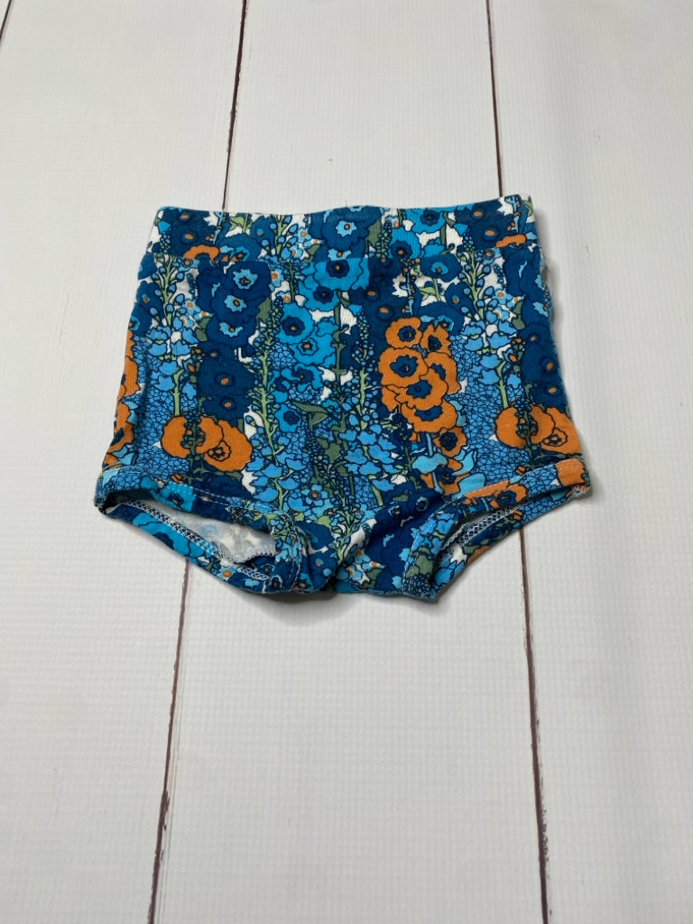 Kate Quinn Size 3/6M Shorts