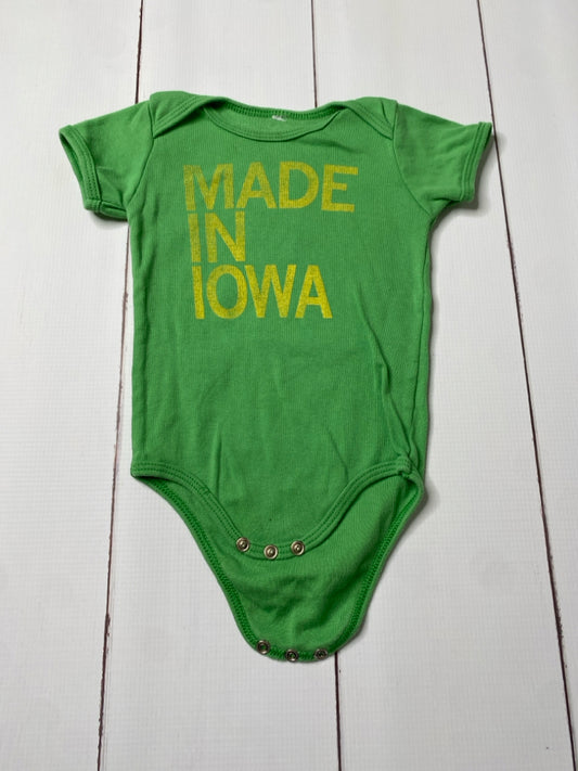 Raygun Size 6/12M Onesie