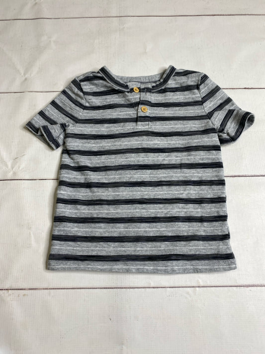 Old Navy Size 3 Tshirt