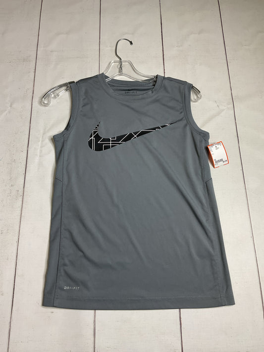 Nike Size 10 Tank