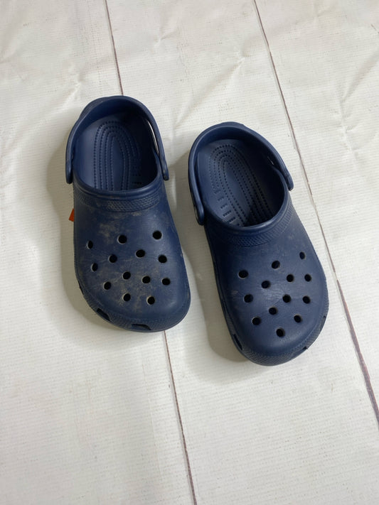 Crocs Size 4 Sandals