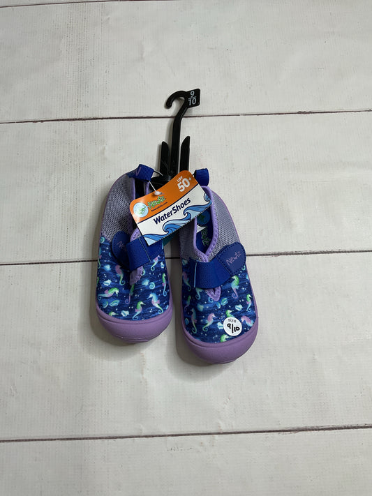 Size 9/10 Water Shoes