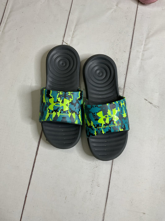 Under Armour Size 5 Slide