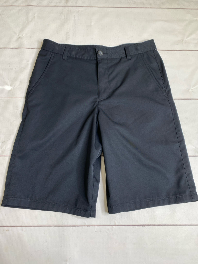 Under Armour Size 18 Golf Shorts