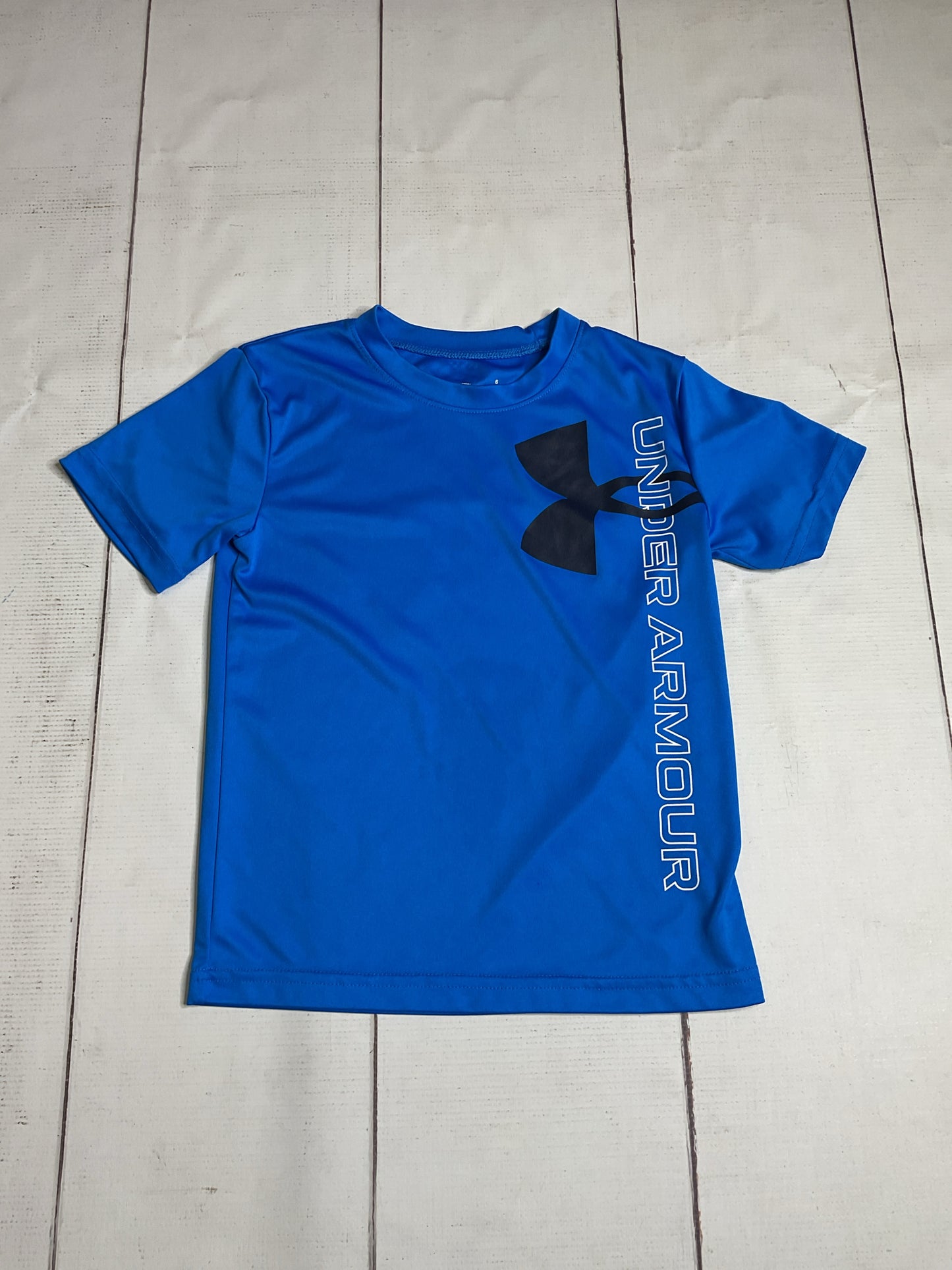 Under Armour Size 6 Tshirt