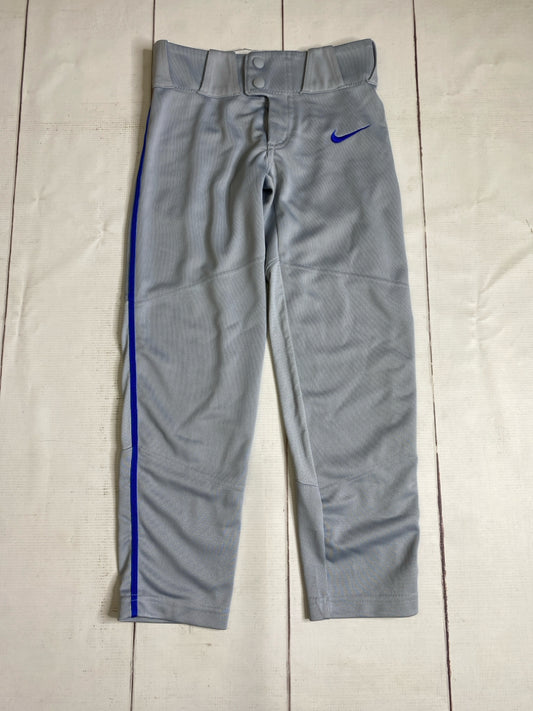 Nike Size YXS Baseball