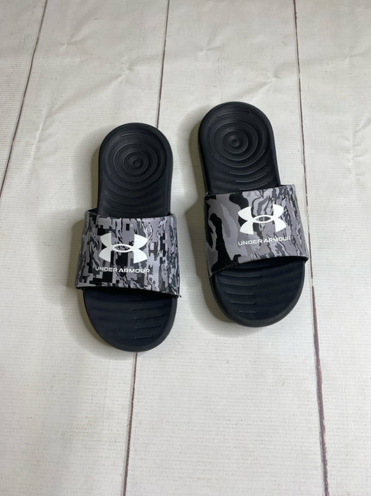 Under Armour Size 6 Slide