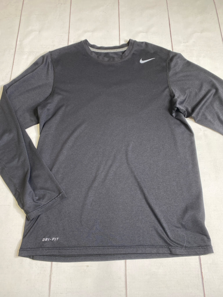 Nike Size Jr. - S Long Sleeve Tshirt