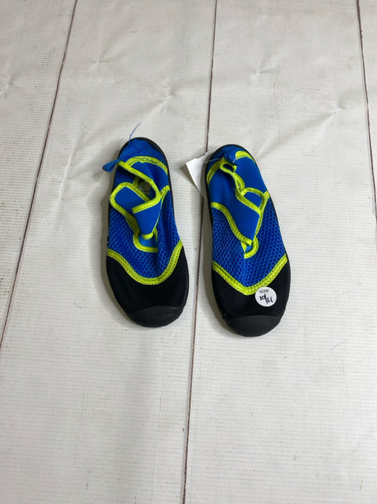 Size 10/11 Water Shoes