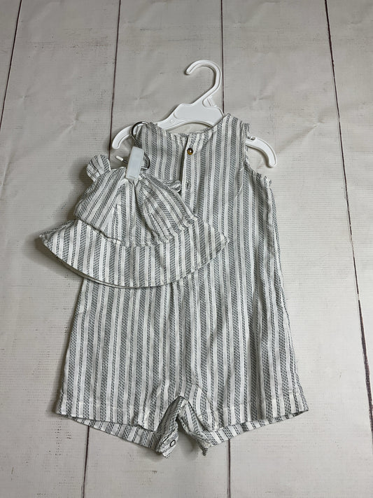 Carter's Size 12M Romper