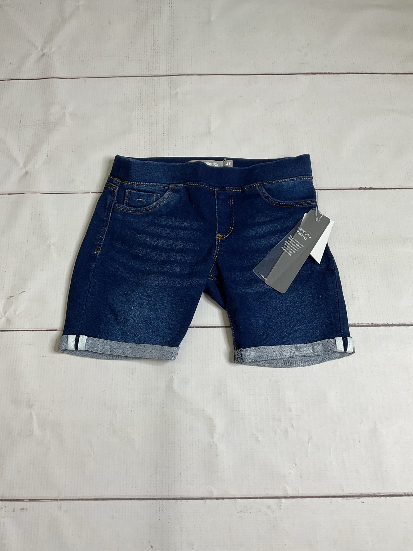 Tractr Size 4 Shorts