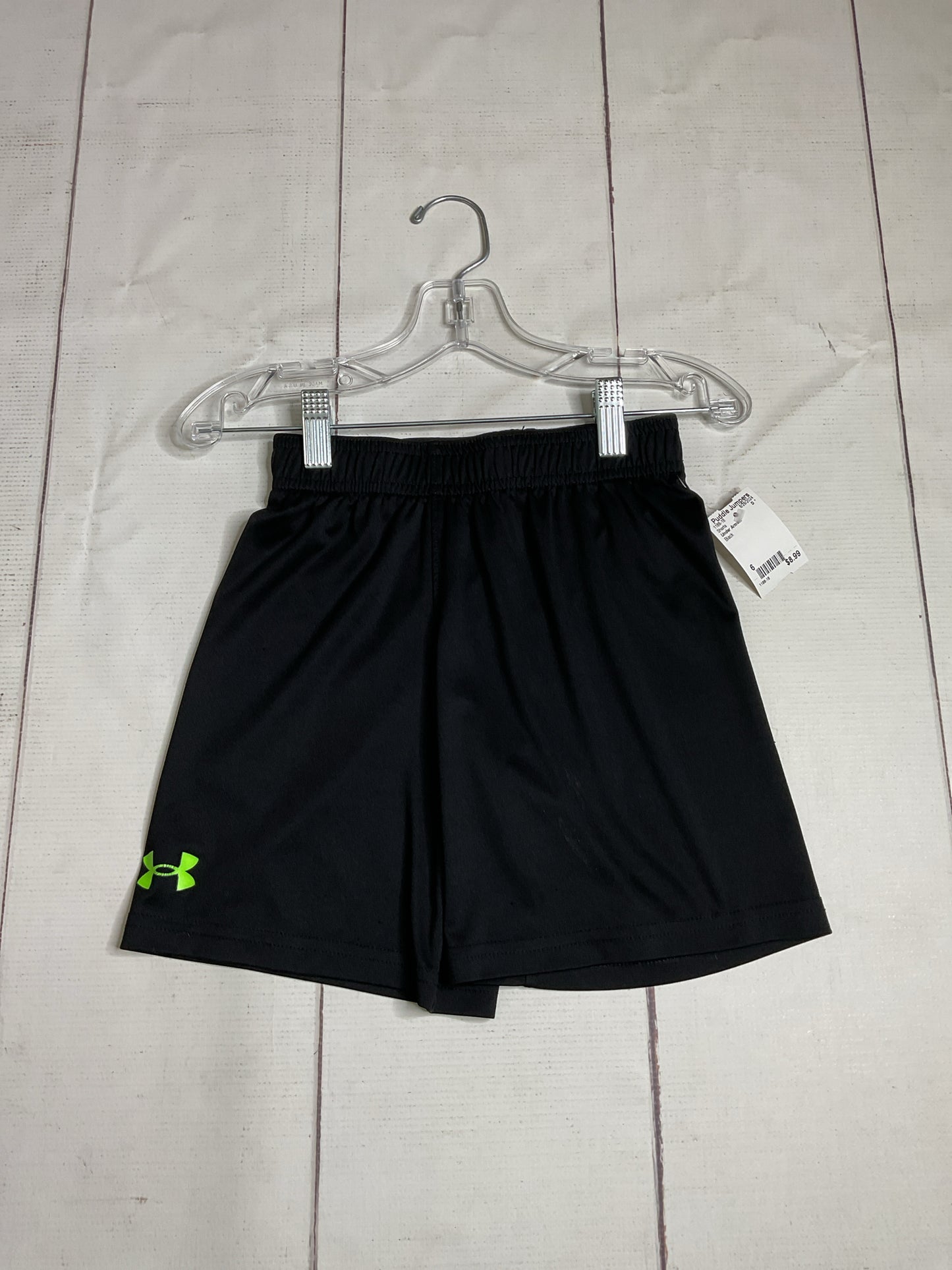 Under Armour Size 6 Shorts