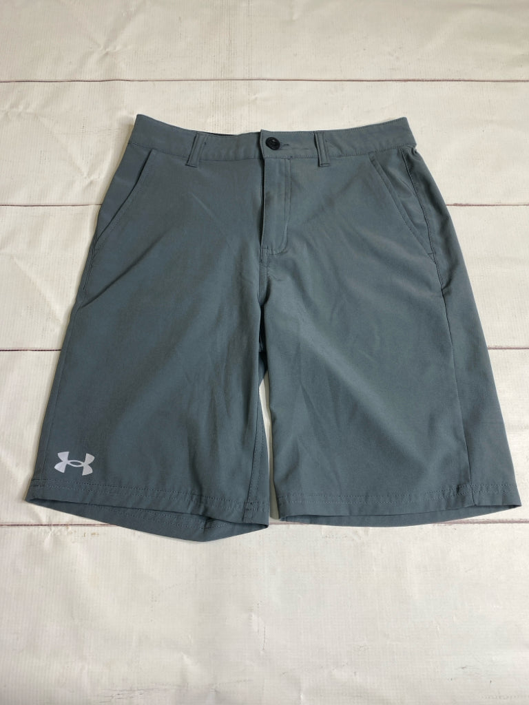 Under Armour Size 12 Golf Shorts