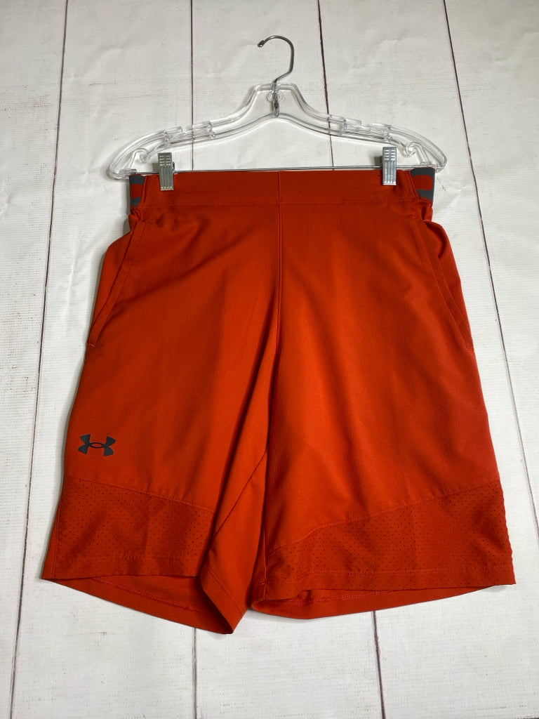 Under Armour Size Jr. - M Shorts