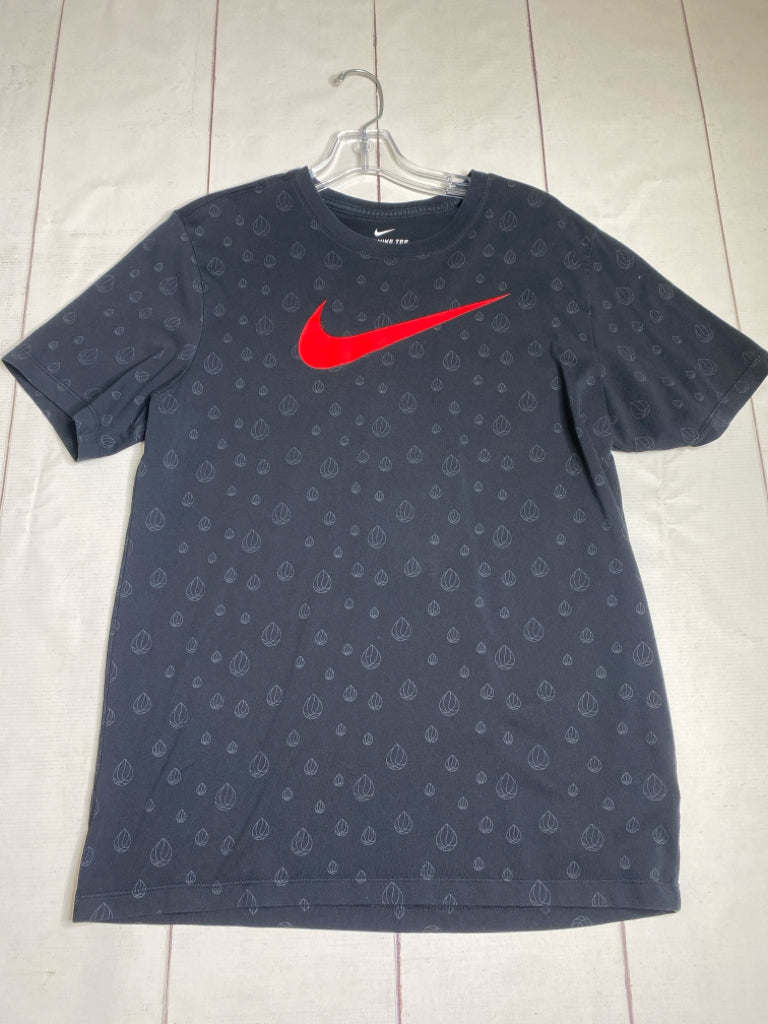 Nike Size Jr. - M Tshirt