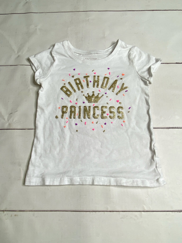 Children's Place Size 4 Tshirt