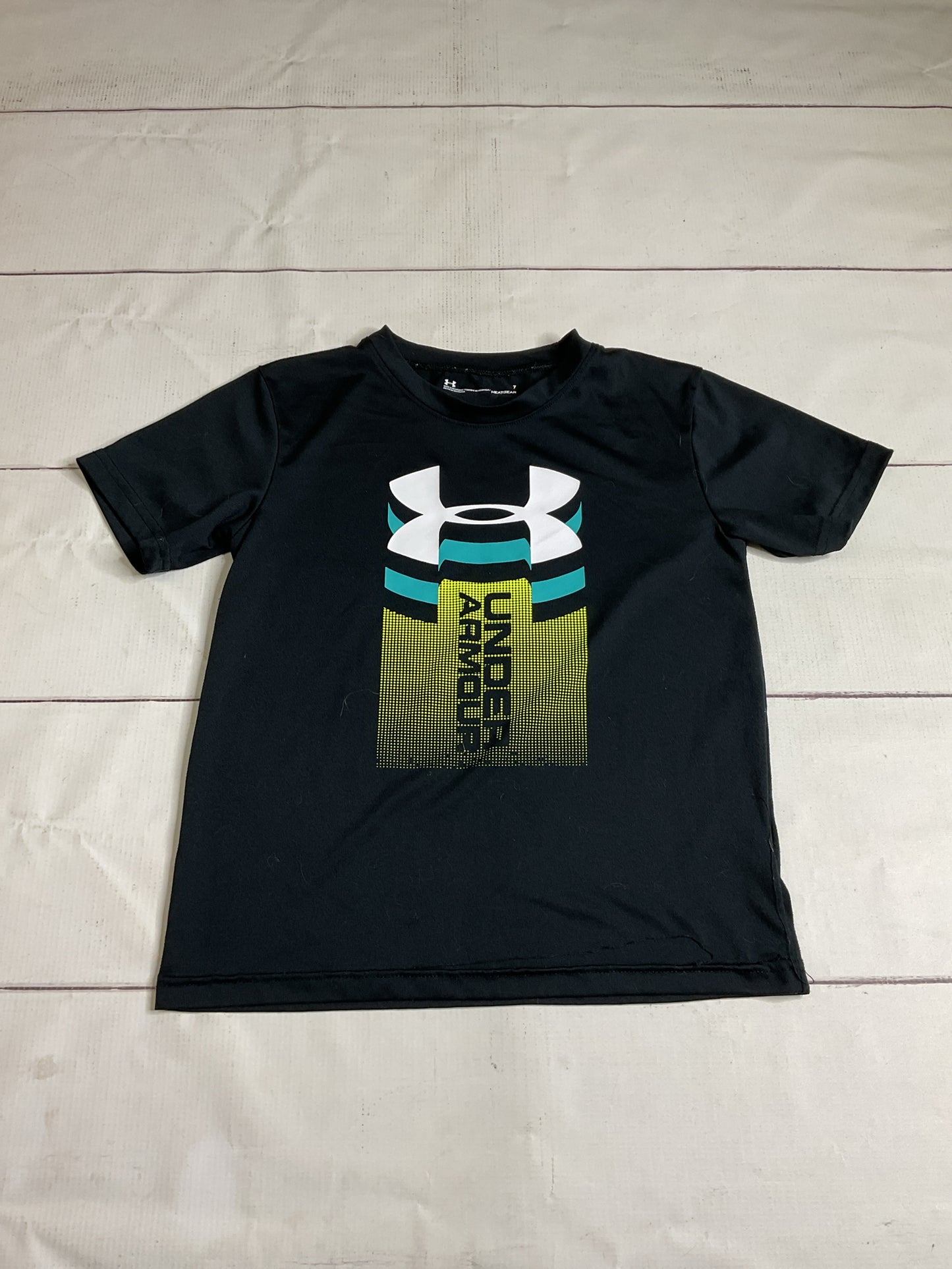 Under Armour Size 7 Tshirt