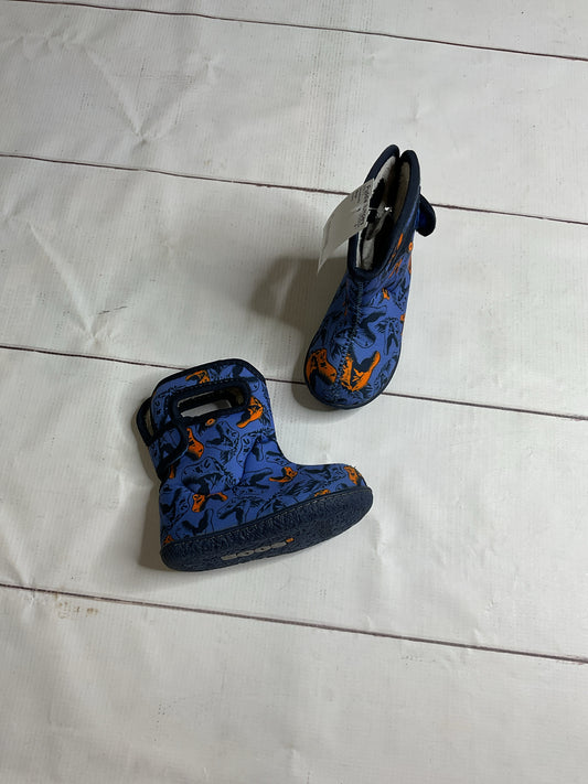 Bogs Size 5 Snowboots