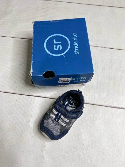 Stride Rite Size 3 Shoes